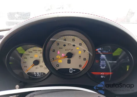 2020 Porsche 718 Cayman Gt4 z USA, uszkodzony, nr VIN WP0AC2A82LK289130